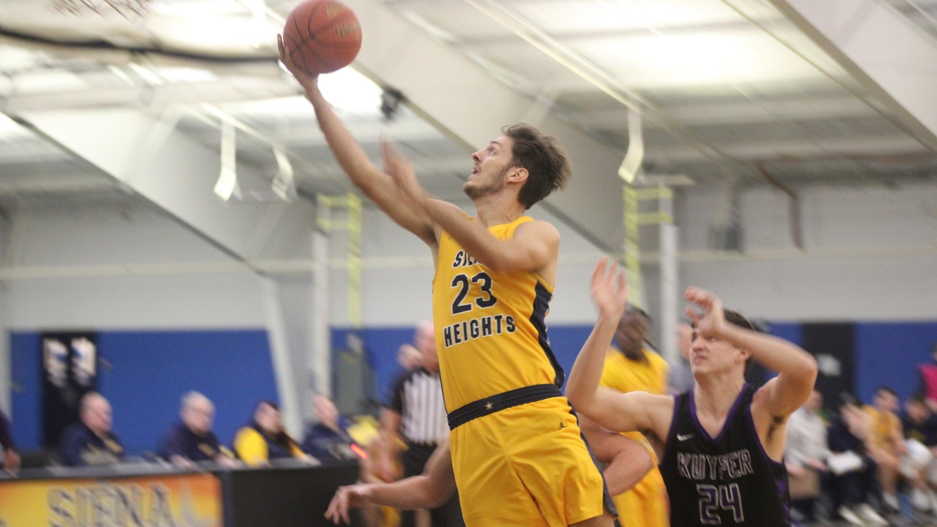 Men's Basketball Falls At Indiana Tech